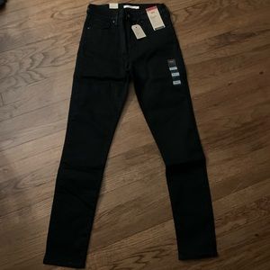 NWT Levi’s 721 high rise skinny black jeans
